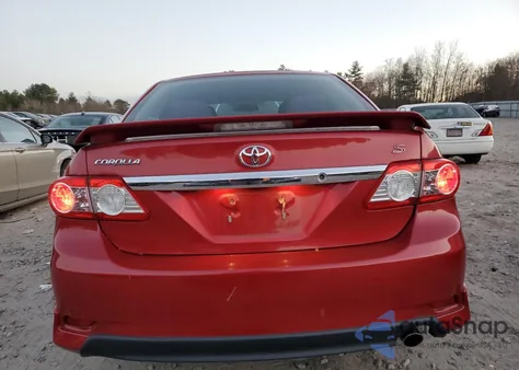 2011 Toyota Corolla Base z USA, uszkodzony, nr VIN 2T1BU4EE1BC606828